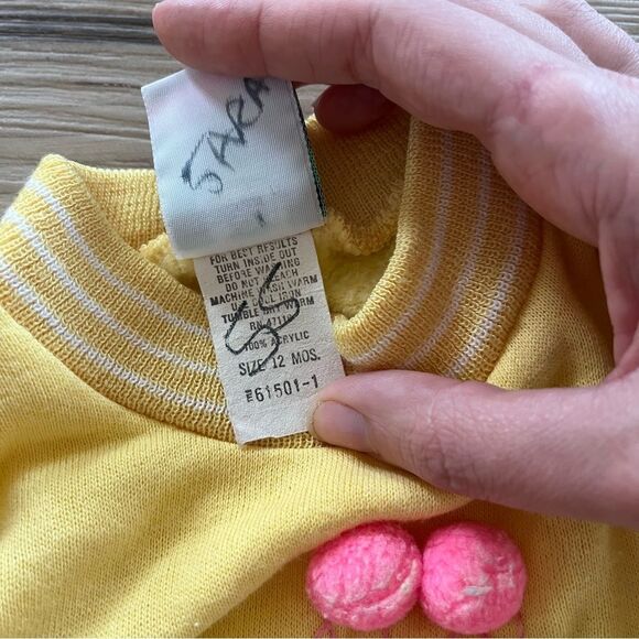 Vintage 90s Baby Sweatshirt Yellow Ice Skates Caterpillar Embroidered 12 months - Picture 3 of 5